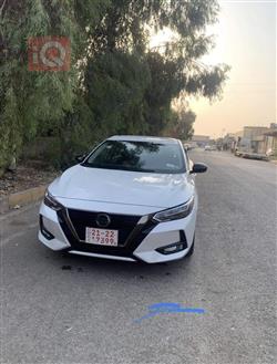 نیسان سێنترا